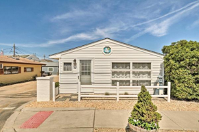 Beachy Lavallette Cottage with Outdoor Shower, Patio